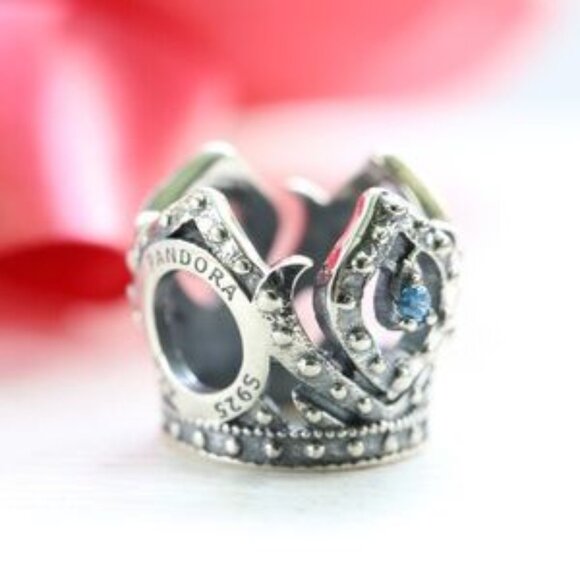 Pandora Sterling Silver Frozen Elsa's Crown Charm - Picture 3 of 3